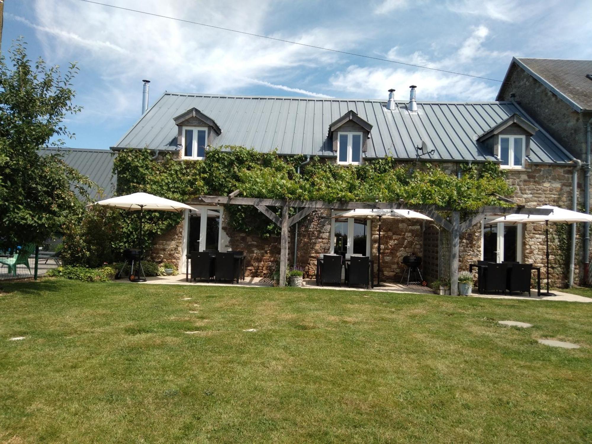 La Grange Vila Saint-Calais-du-Desert Exterior foto